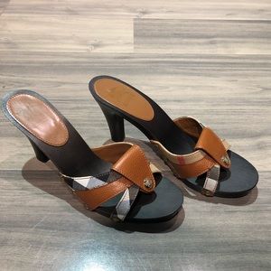 Burberry mules slide on heels plaid sz 40 US sz 10